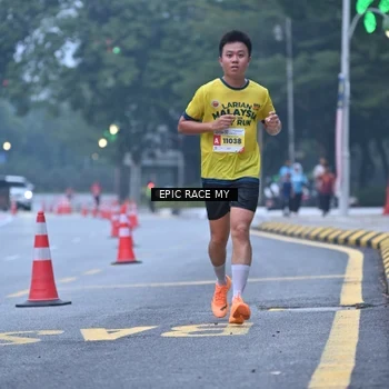 Runner Photo 7029132