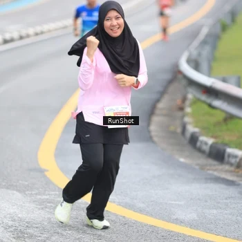 Runner Photo 7029133
