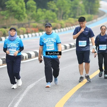 Runner Photo 7029145