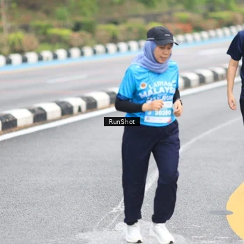 Runner Photo 7029160
