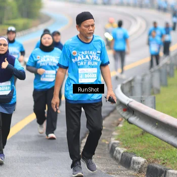 Runner Photo 7029210