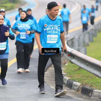 Runner Photo 7029213