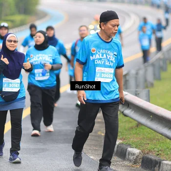 Runner Photo 7029216