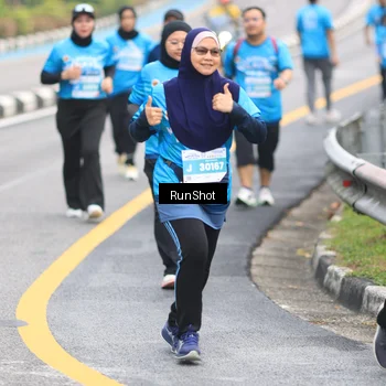 Runner Photo 7029224