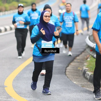 Runner Photo 7029228