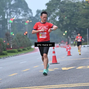 Runner Photo 7029241
