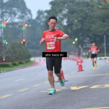 Runner Photo 7029242