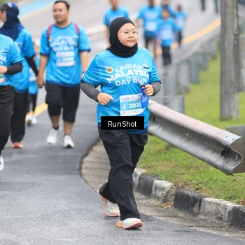 Runner Photo 7029245