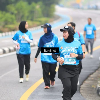 Runner Photo 7029267