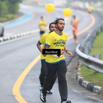 Runner Photo 7029271