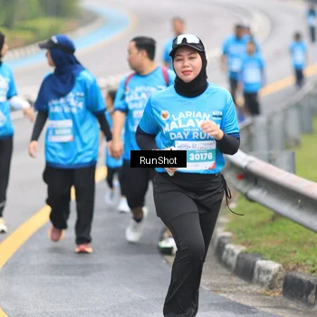 Runner Photo 7029274