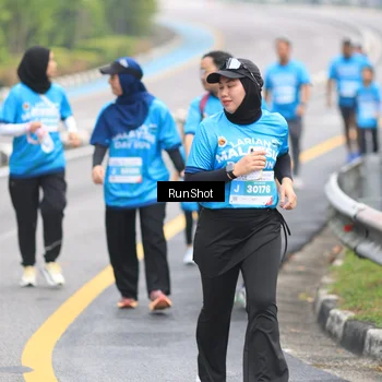 Runner Photo 7029275