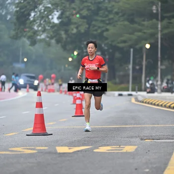 Runner Photo 7029299