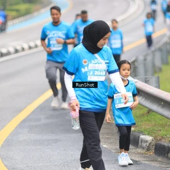 Runner Photo 7029352