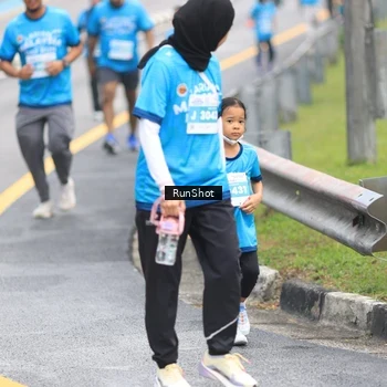 Runner Photo 7029356