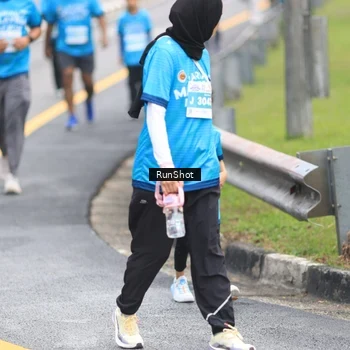 Runner Photo 7029357