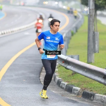 Runner Photo 7029359