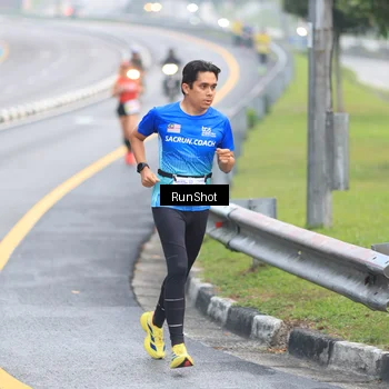 Runner Photo 7029377
