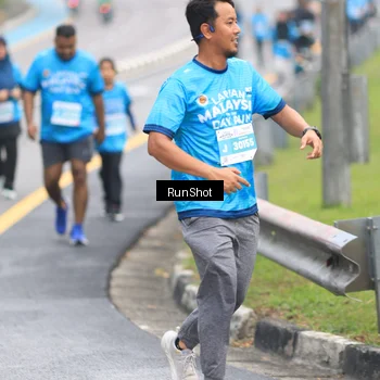 Runner Photo 7029385