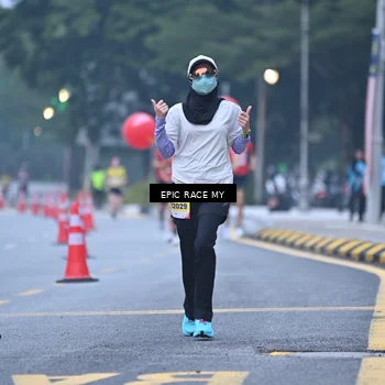 Runner Photo 7029395