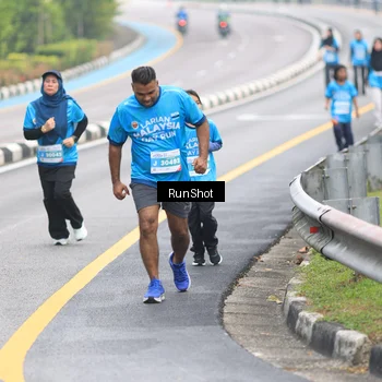 Runner Photo 7029399