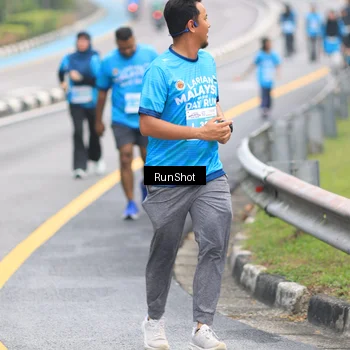 Runner Photo 7029401
