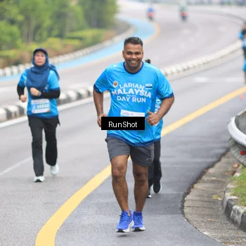 Runner Photo 7029408