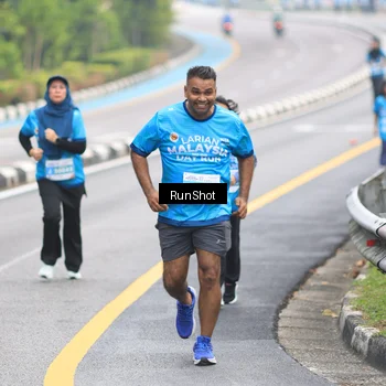 Runner Photo 7029411