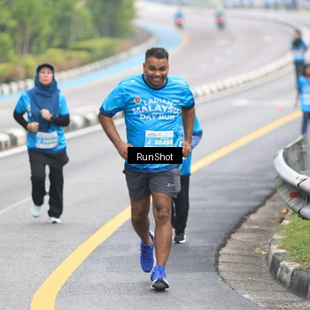 Runner Photo 7029416