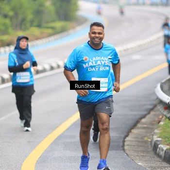 Runner Photo 7029417