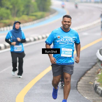 Runner Photo 7029421