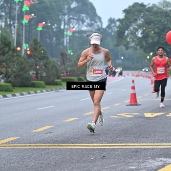Runner Photo 7029427