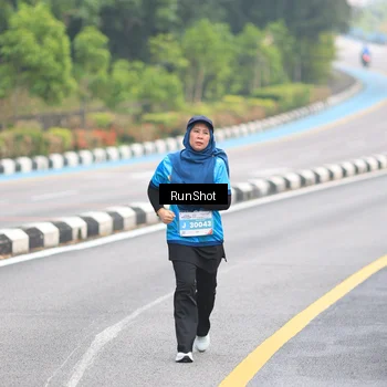 Runner Photo 7029432