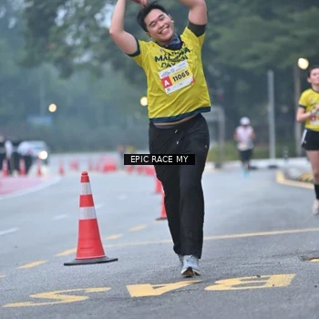 Runner Photo 7029446