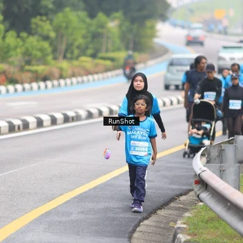 Runner Photo 7029448