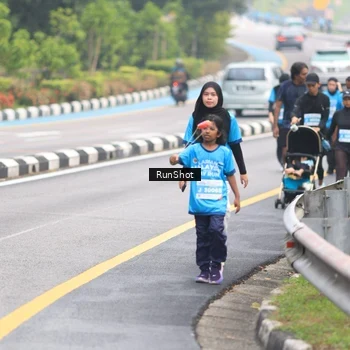 Runner Photo 7029450