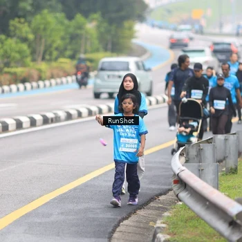 Runner Photo 7029452