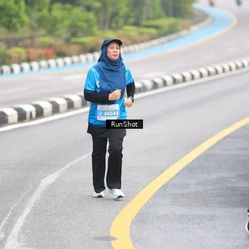 Runner Photo 7029456