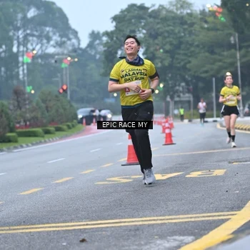 Runner Photo 7029463