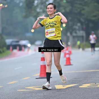 Runner Photo 7029501