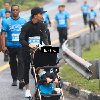 Runner Photo 7029511