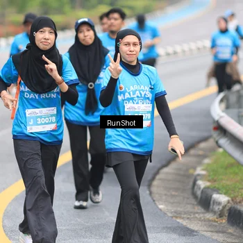 Runner Photo 7029547