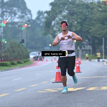 Runner Photo 7029549