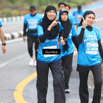 Runner Photo 7029554