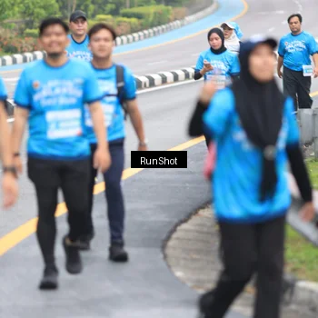 Runner Photo 7029569