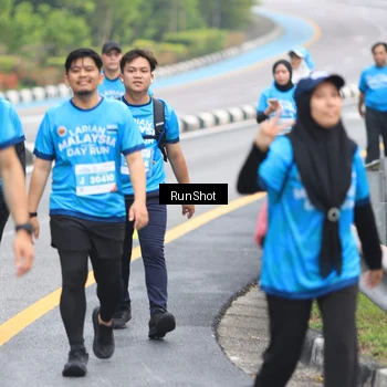 Runner Photo 7029570