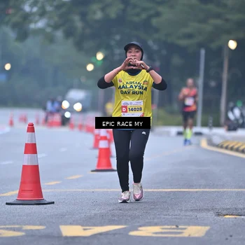 Runner Photo 7029573