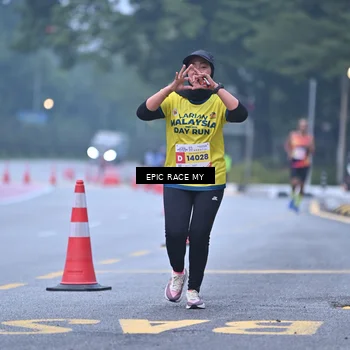 Runner Photo 7029576