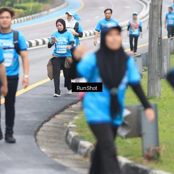 Runner Photo 7029577
