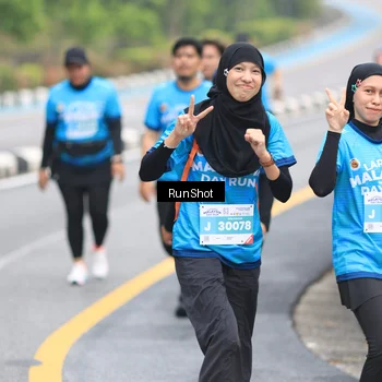 Runner Photo 7029579